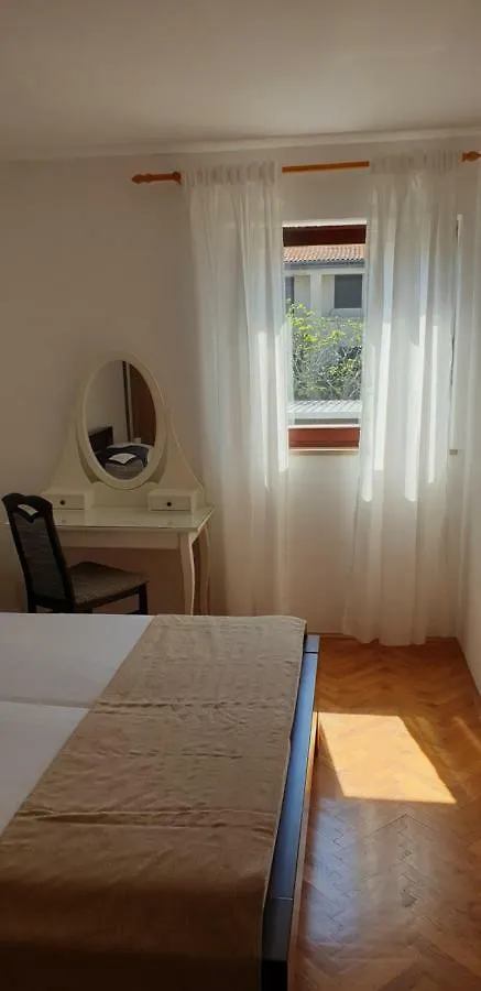 Apartments Grgic Baska