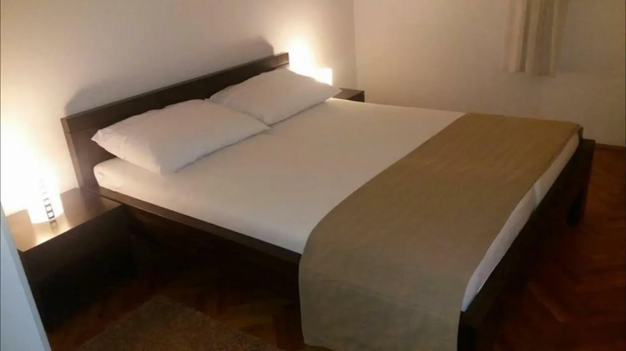 Apartments Grgic Baska