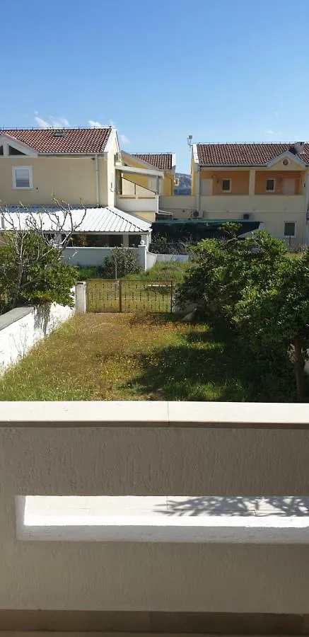 Apartments Grgic Baska