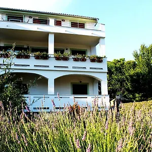 Apartment Frgacic, Baška