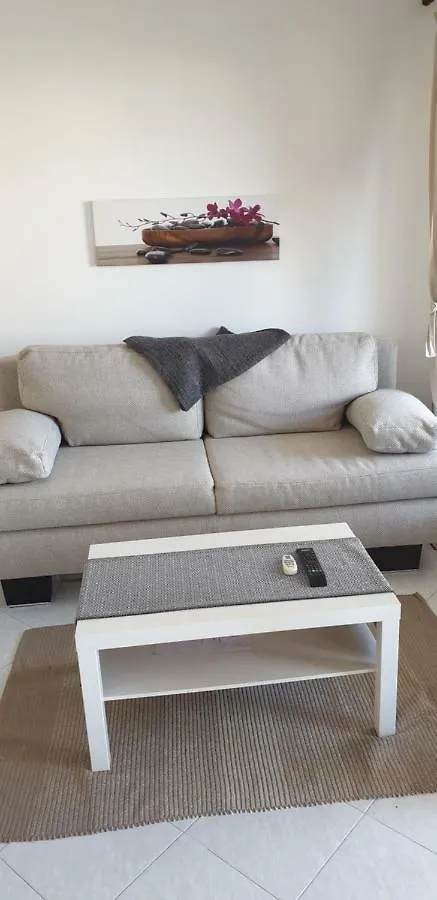 Apartments Grgic Baska   Baska (Krk)